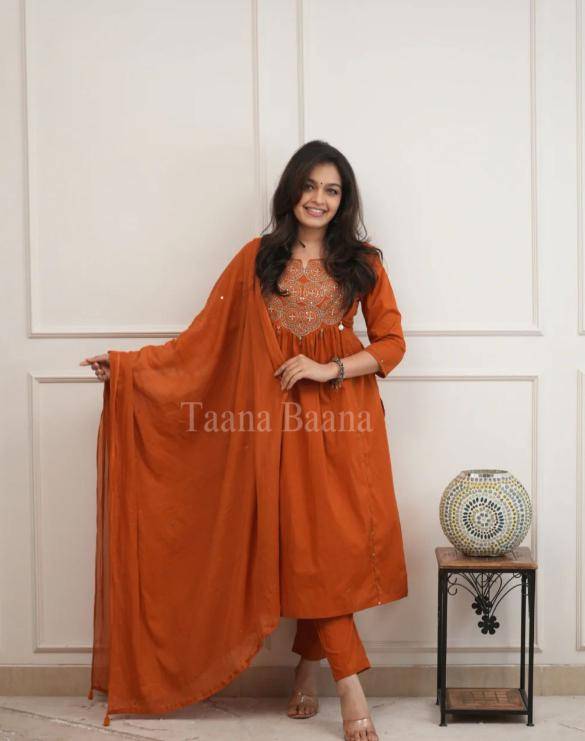 Jaipuri 3pcs Kurti manufacturers and exporters in Mumbai